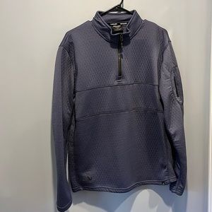 Men’s size large quarter zip